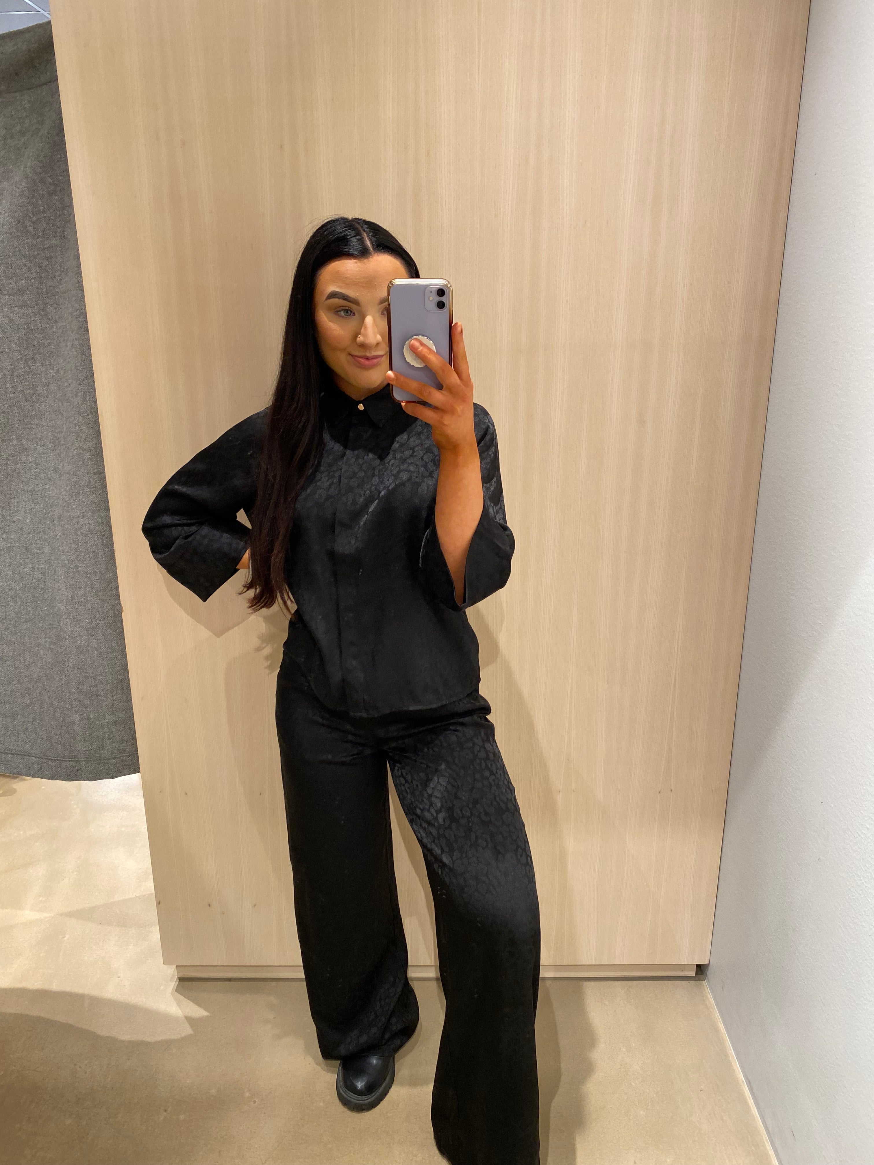 VISALINA Shirt - Black Beauty